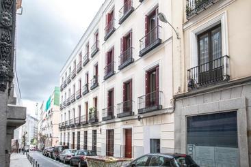 هتل Slow Suites Bellas Artes