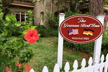 هتل The German Berl Inn