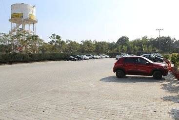 Brilliant Hotel & Convention Center