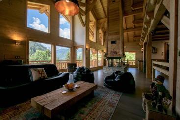 Отель Chalet Carnauba  Alpine Descents