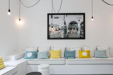 هتل La Maison Des Vendangeurs Sur Mer
