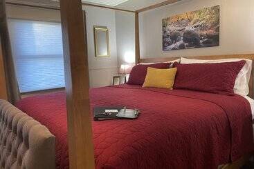 Отель Oak Hill Bed & Breakfast