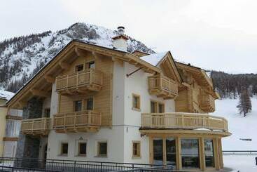 B&b Ecohotel Chalet Des Alpes