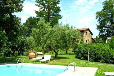 Отель Casale Rupecanina