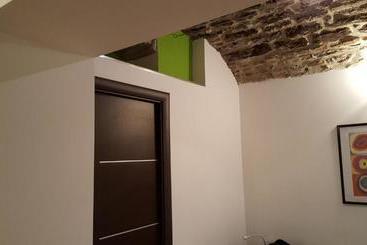 هتل Incentro Apartments