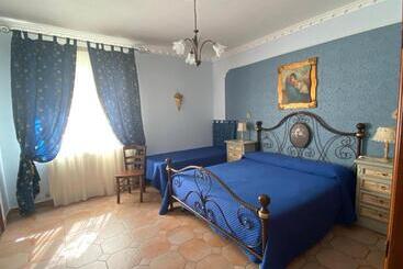 בית מלון כפרי Villa Russo