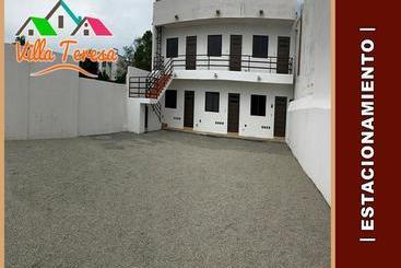 בית מלון כפרי Departamentos & Suites Villa Teresa