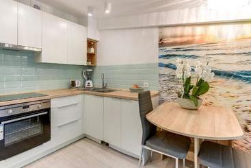 هتل Dom & House Apartments Glamour Sopot