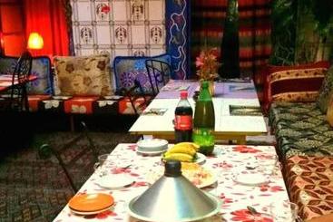 فندق Hostel Waka Waka