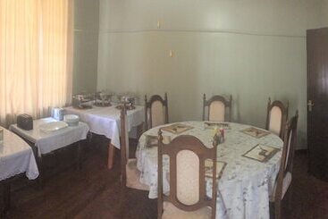 Hotel La Vida B&b, Self Catering And Camping