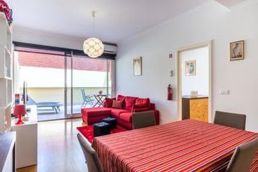 هتل Netos Terrace Apartments