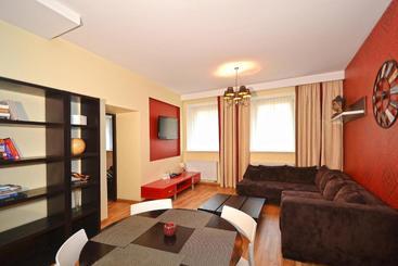 هتل Rentida Apartments