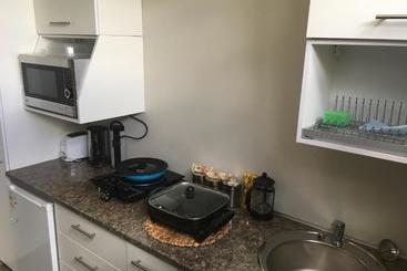 هتل Suiderhof Selfcatering
