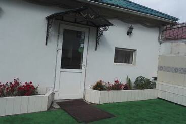 Admiral Hotel Hostel