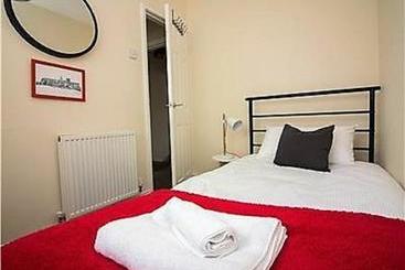 هتل Diamond – Highfield Lodge