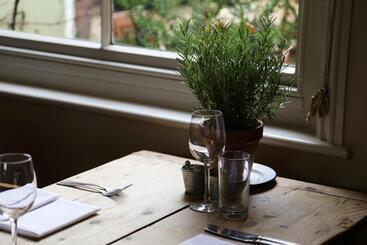 בית מלון כפרי King John Inn