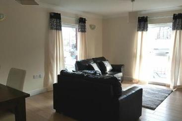 هتل Tees Valley Apartments