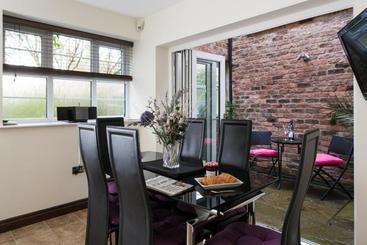 ホテル The Light Well