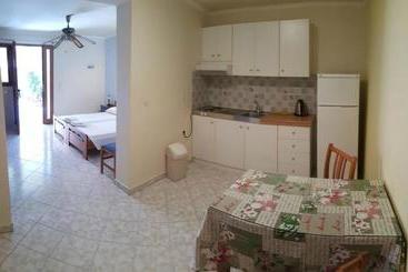Epi Apartments