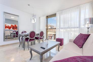 هتل Apartamentos Goodplaces Larios