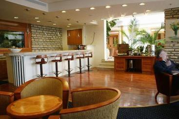 Отель Canaan Spa