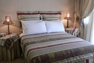 בית מלון כפרי Emoyeni Guest House