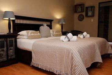 ホテル Farm And Fellow Guesthouse And Restaurant