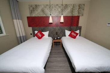 هتل Ibis Chengdu Meizhou Center