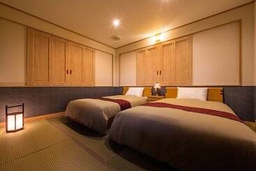 酒店 Ryokan Tarobee