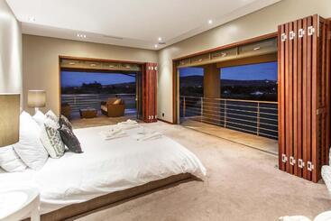 هتل Sonas Boutique