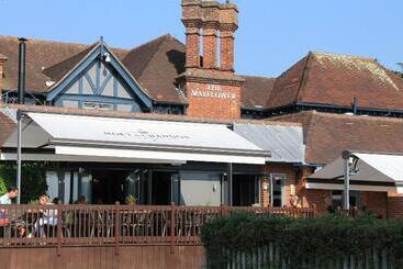 酒店 The Mayflower