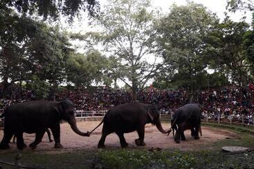 Отель Weligama Bay Eco Villa