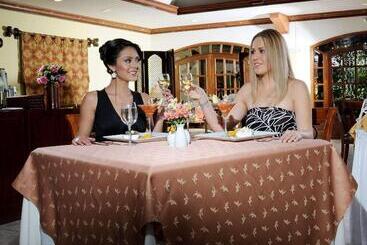 هتل Rincon De Puembo; Bw Signature Collection