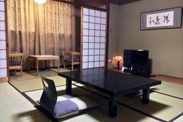 Отель Ryokan Akebono