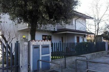 Отель B&b Il Faggio Rosso