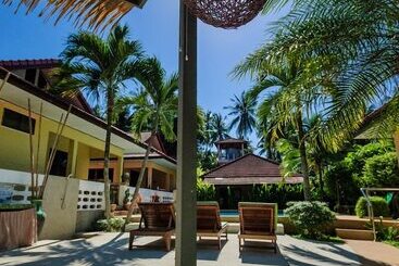 ホテル Samui Green Space Resort