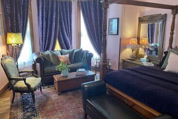 فندق Vineyard Mansion B&b