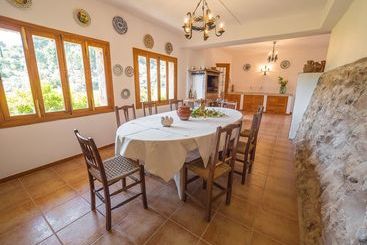 هتل Casa de Piedra en Bunyola
