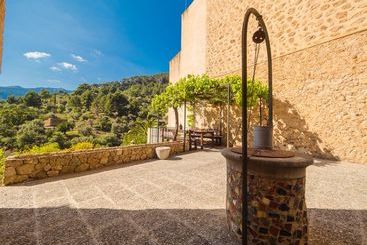 هتل Casa de Piedra en Bunyola