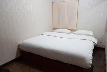 فندق Nuttaporn House