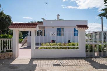 هتل Villa Lara