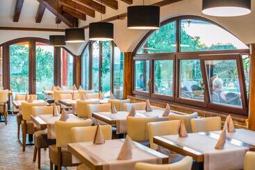 فندق Apartments And Rooms With Wifi Vrsar, Porec   3007