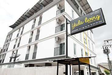 호텔 Yada Living