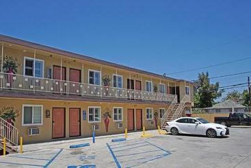 Rosa Bell Motel Los Angeles