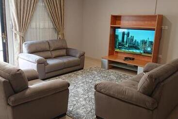 اجنحة النرجس الفندقية