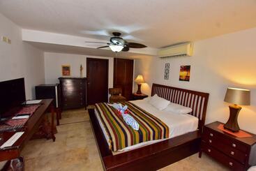 فندق Caribbean Shores Bed & Breakfast