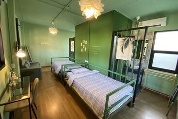 בית מלון כפרי Chiangmai Moli Inn   Hostel