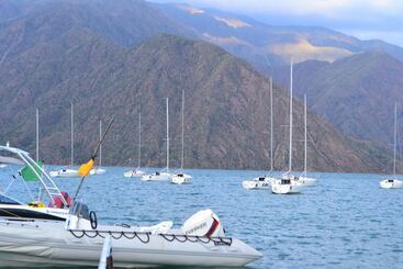 هتل Mendoza Sol Y Nieve