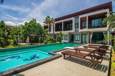 Отель Modern Relax