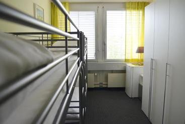 هتل Primestay Apartmenthaus Zürich Seebach